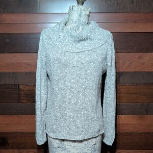 Sag Harbor Speckled Gray Silver Cowl Neck Sweater